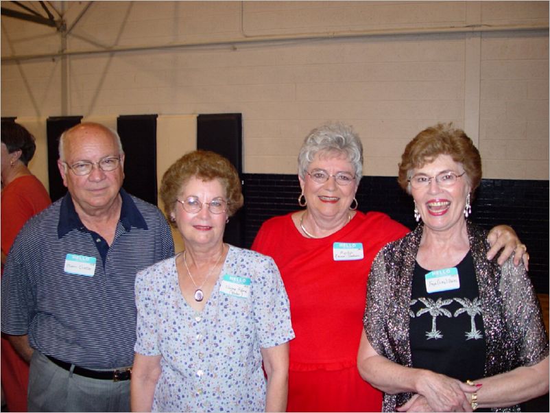 DSC01104-MarvinNormaMarilynFaye